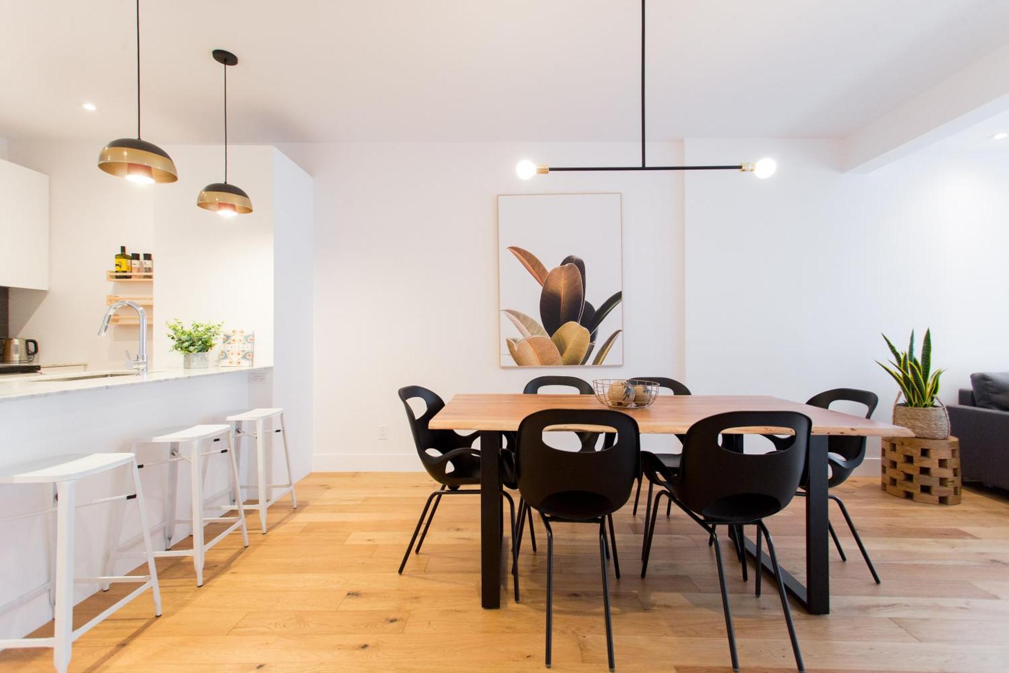 Hip, Stylish Apartment In Little Italy By Den Stays A Montréal Oda fotoğraf